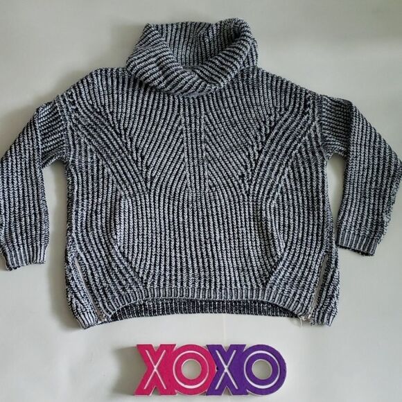 SEEK THE LABEL NWT womens XS gray chunky cowl neck sweater - Picture 3 of 6